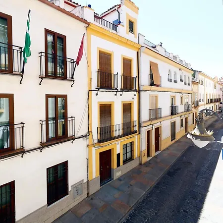 Almedina Apartment *