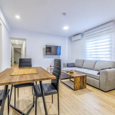 Almedina Apartment