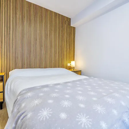 Apartment Almedina *
